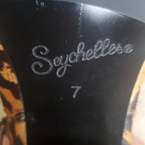 NEW Seychelles What You Need Leather Leopard Print Bootie Size 7 - Picture 11 of 11